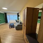естет Estet * Орешак